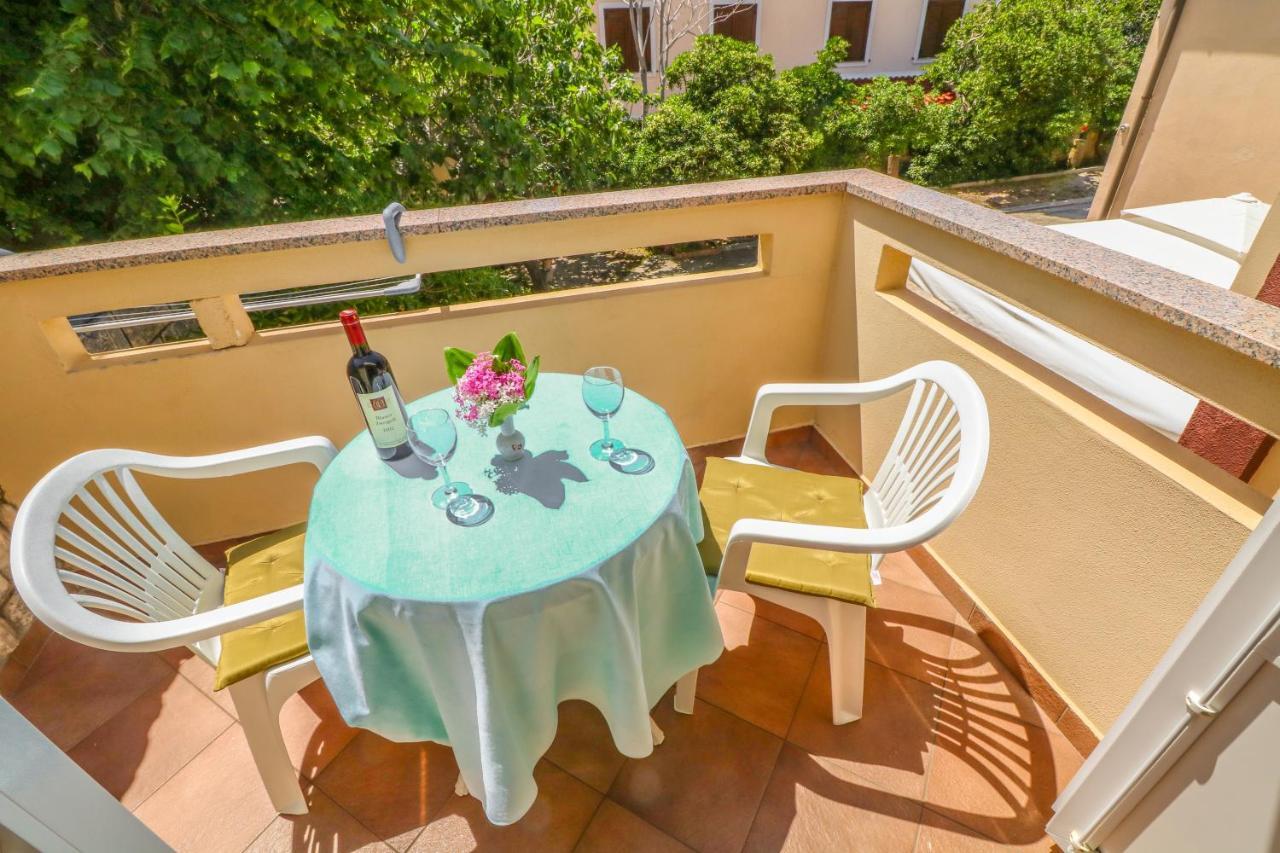 Double Rooms With Terrace Tomica Baska  Exterior photo