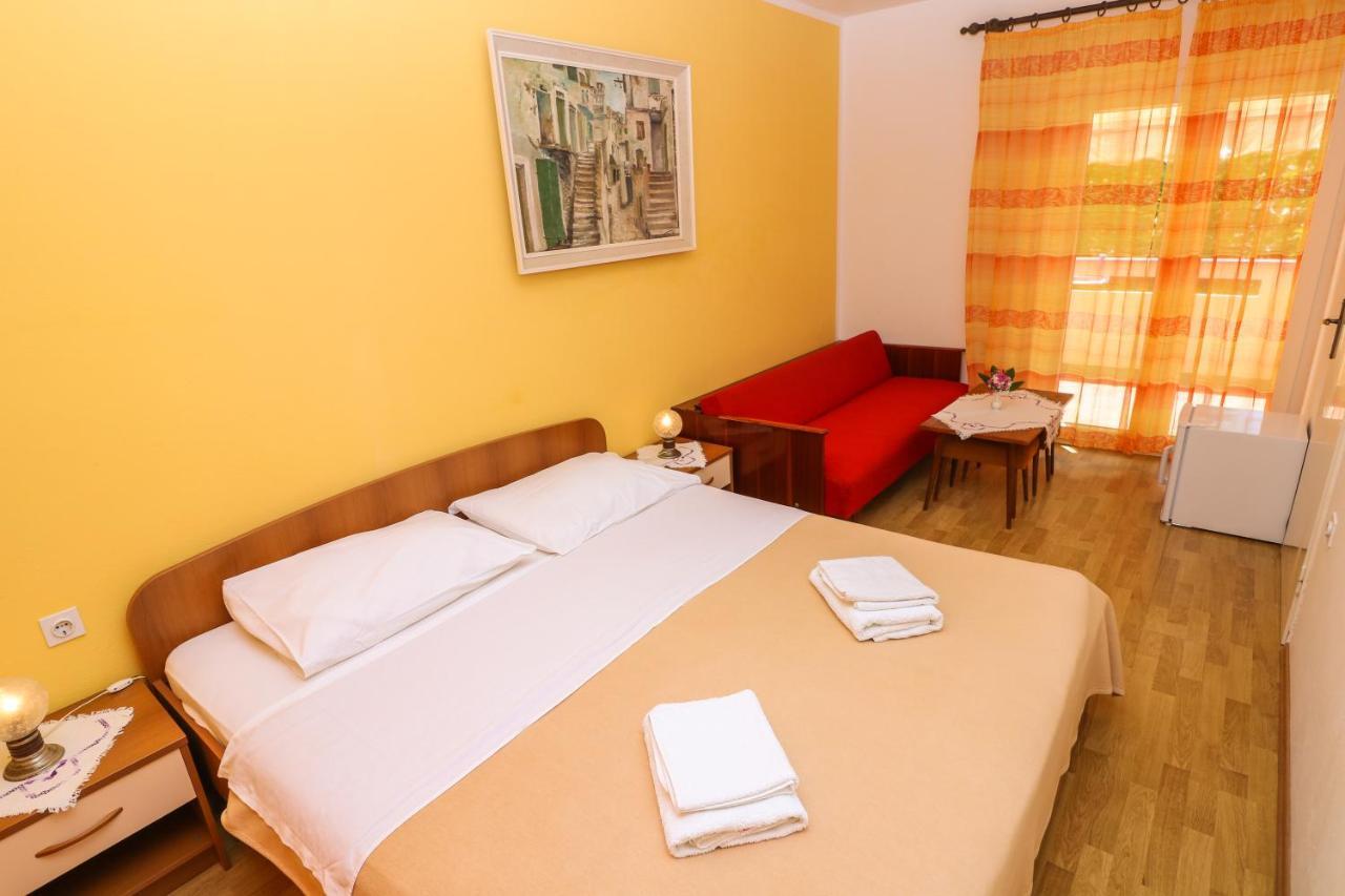 Double Rooms With Terrace Tomica Baska  Exterior photo